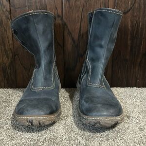 Women’s boots. Eject full leather boot size 39